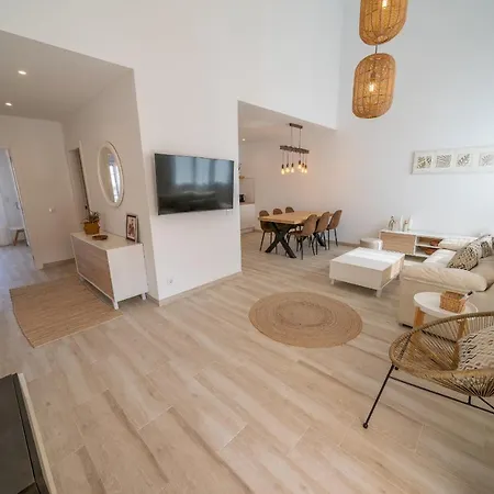Homeholidaysrentals Sound - Costa Barcelona Apartment *