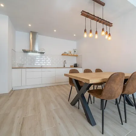 Homeholidaysrentals Sound - Costa Barcelona Apartment *